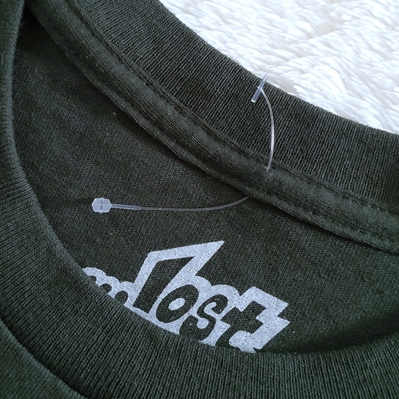 ...lost International Serpent🐍 Palm Tree🌴 Graphic Tee👕 - NWOT - Picture 6 of 12